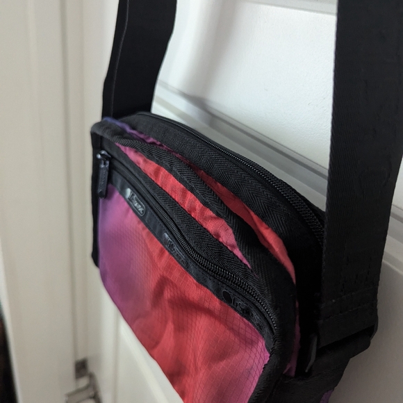 LeSportsac Bag - Picture 3 of 6